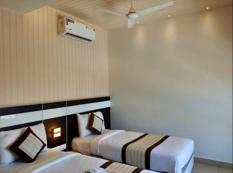 Yuvraj Palace Inn Mysore Eksteriør bilde
