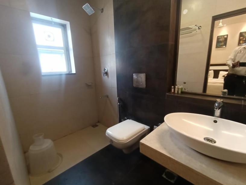 Yuvraj Palace Inn Mysore Eksteriør bilde